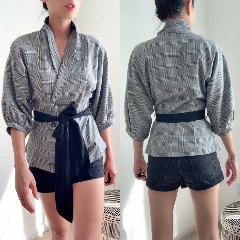 PLAID SLIM  BLAZER TOP - Picture 2 of 12